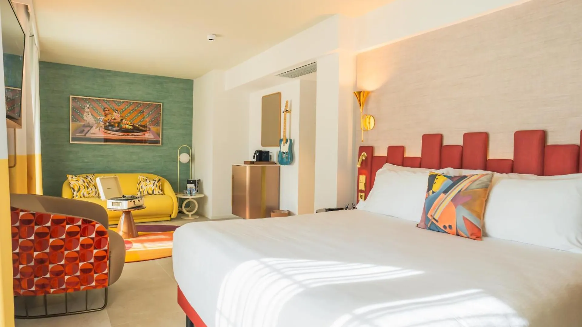 Hard Rock Hotel Marbella - Puerto Banus (Adults Only) 4*,